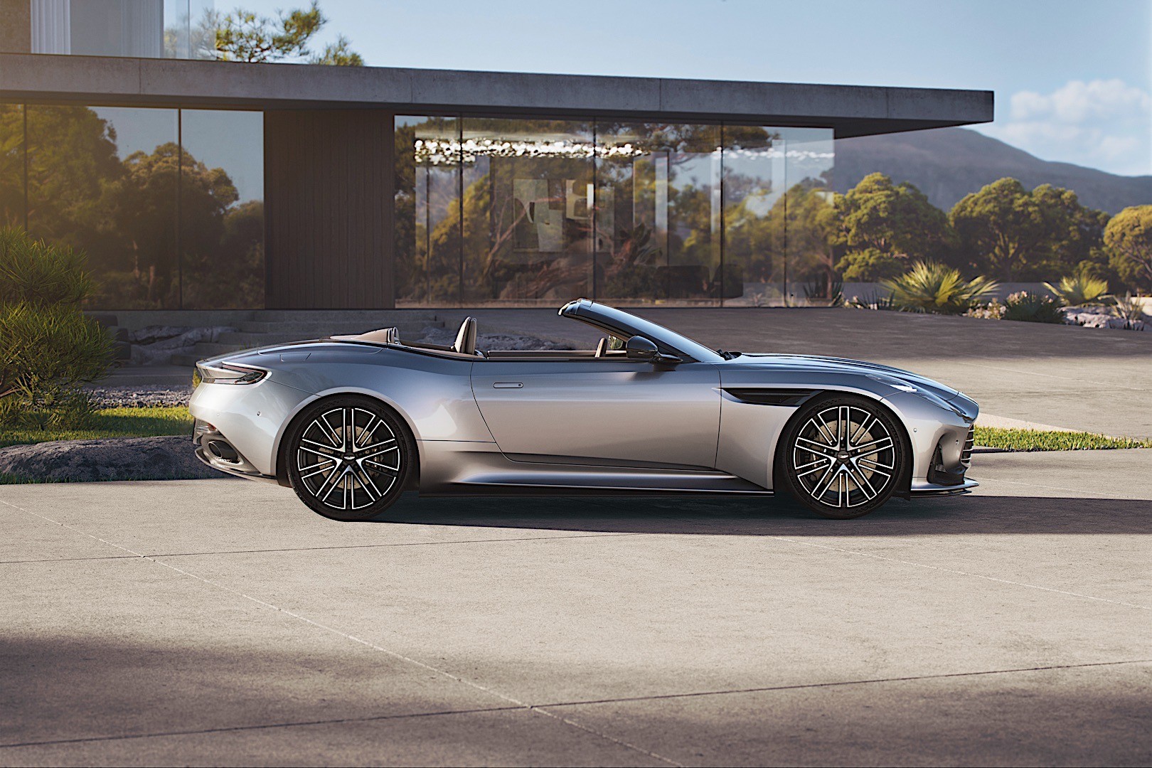 Aston Martin Db12 Volante photo 6