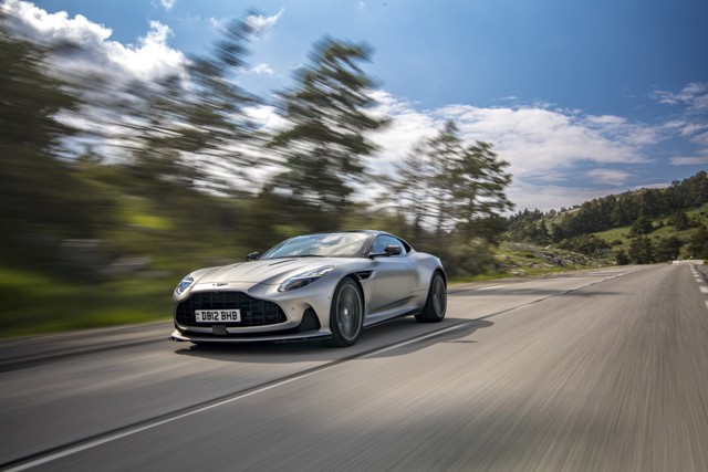 Aston Martin Db12 Foto 138