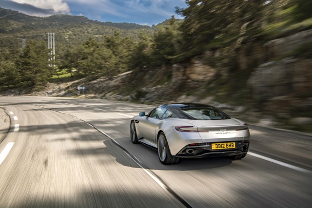 Aston Martin Db12 Foto 149