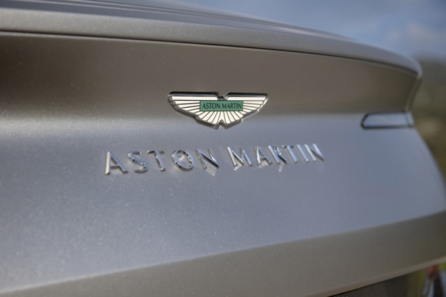 Aston Martin Db12 Foto 154