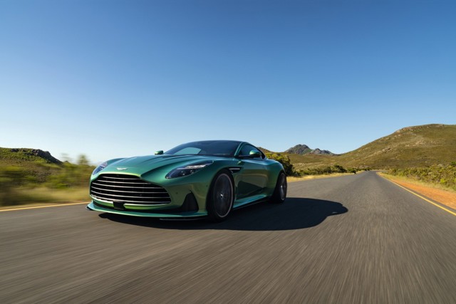 Aston Martin Db12 Foto 22