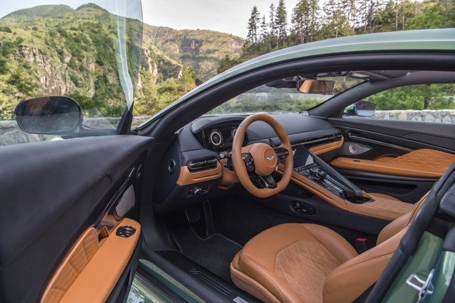 Aston Martin Db12 Foto 167