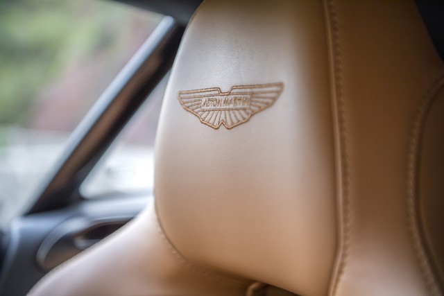 Aston Martin Db12 Foto 168