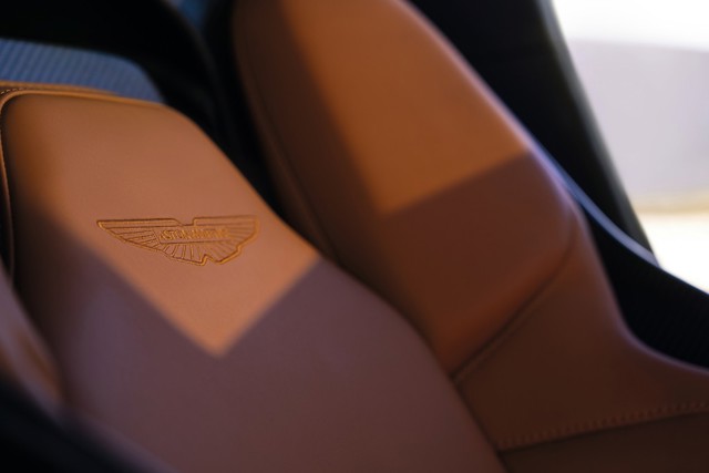 Aston Martin Db12 Foto 163