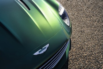 ASTON MARTIN DB12