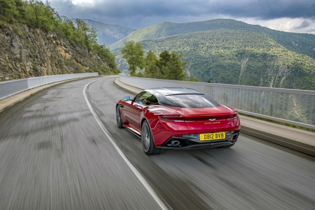 Aston Martin Db12 Foto 54