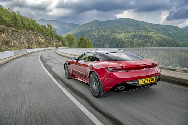 Aston Martin Db12 Foto 55