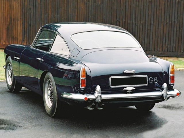 Aston Martin Db4 photo 5