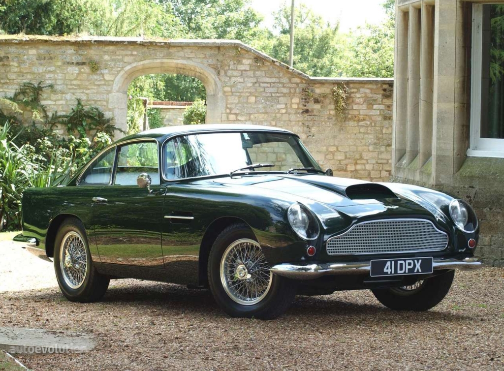 Aston Martin Db4 photo 2