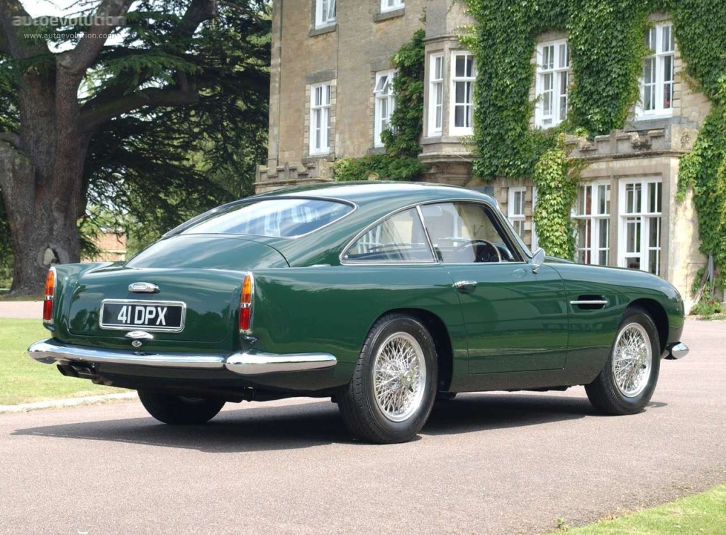 Aston Martin Db4 photo 3