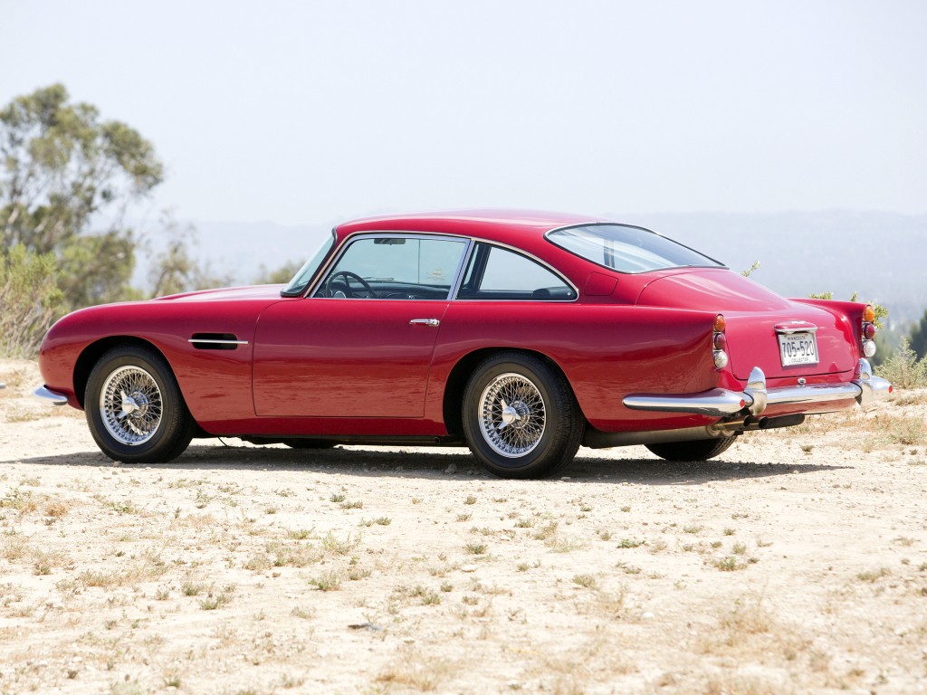 Aston Martin Db5 photo 6