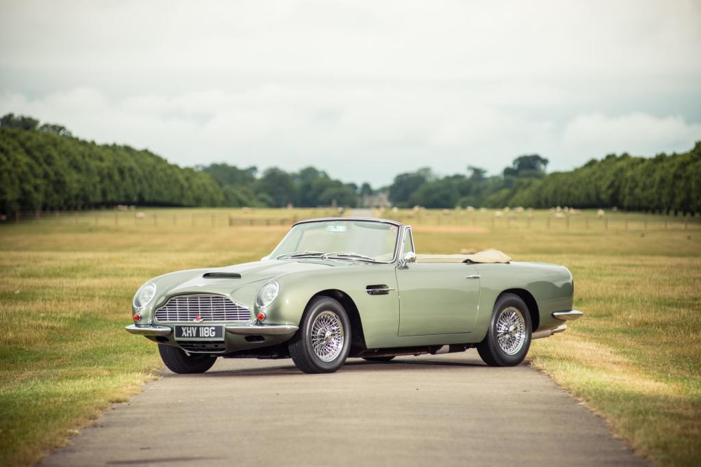 Aston Martin Db6 Volante photo 6