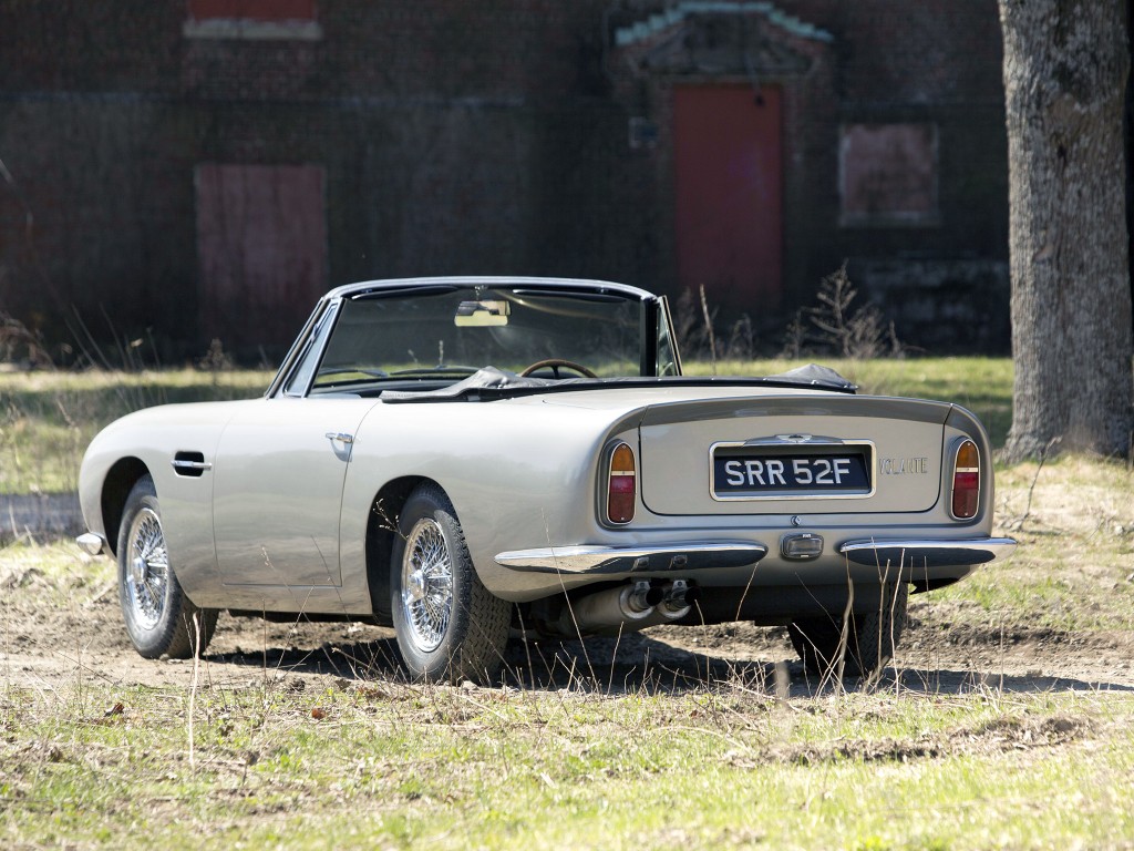 Aston Martin Db6 Volante photo 9