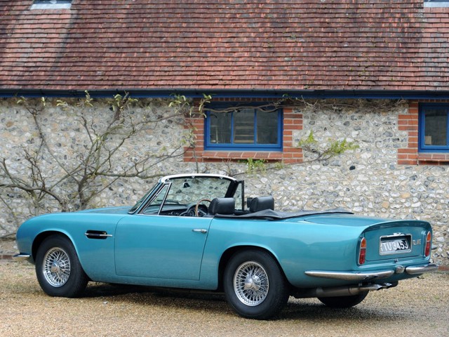 Aston Martin Db6 Volante photo 14