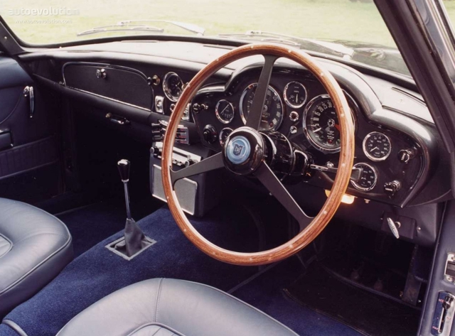 Aston Martin Db6 Volante photo 15
