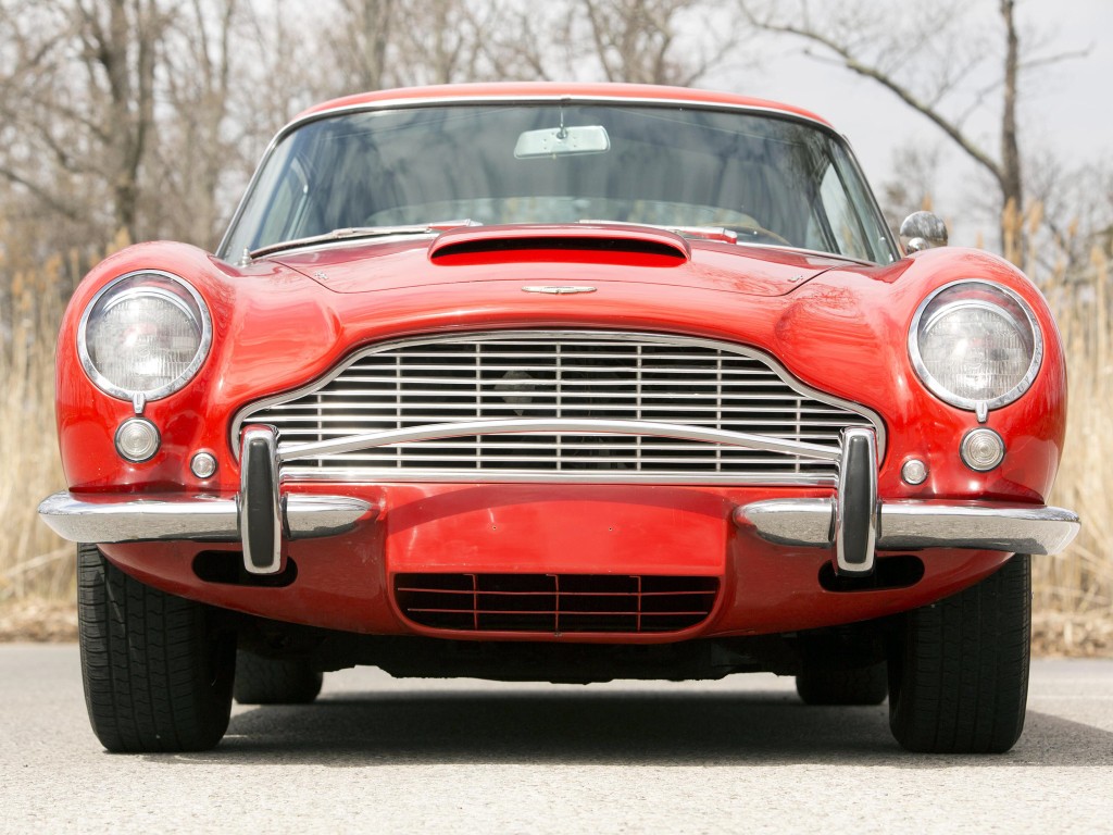 Aston Martin Db6 photo 15