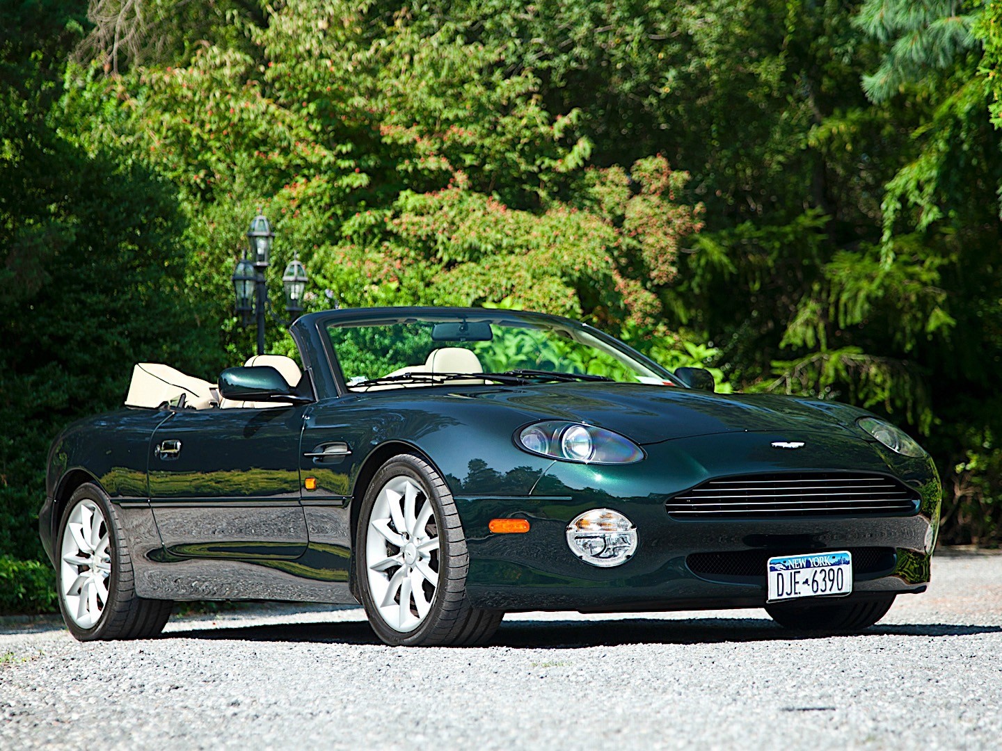 Aston Martin Db7 Volante photo 10
