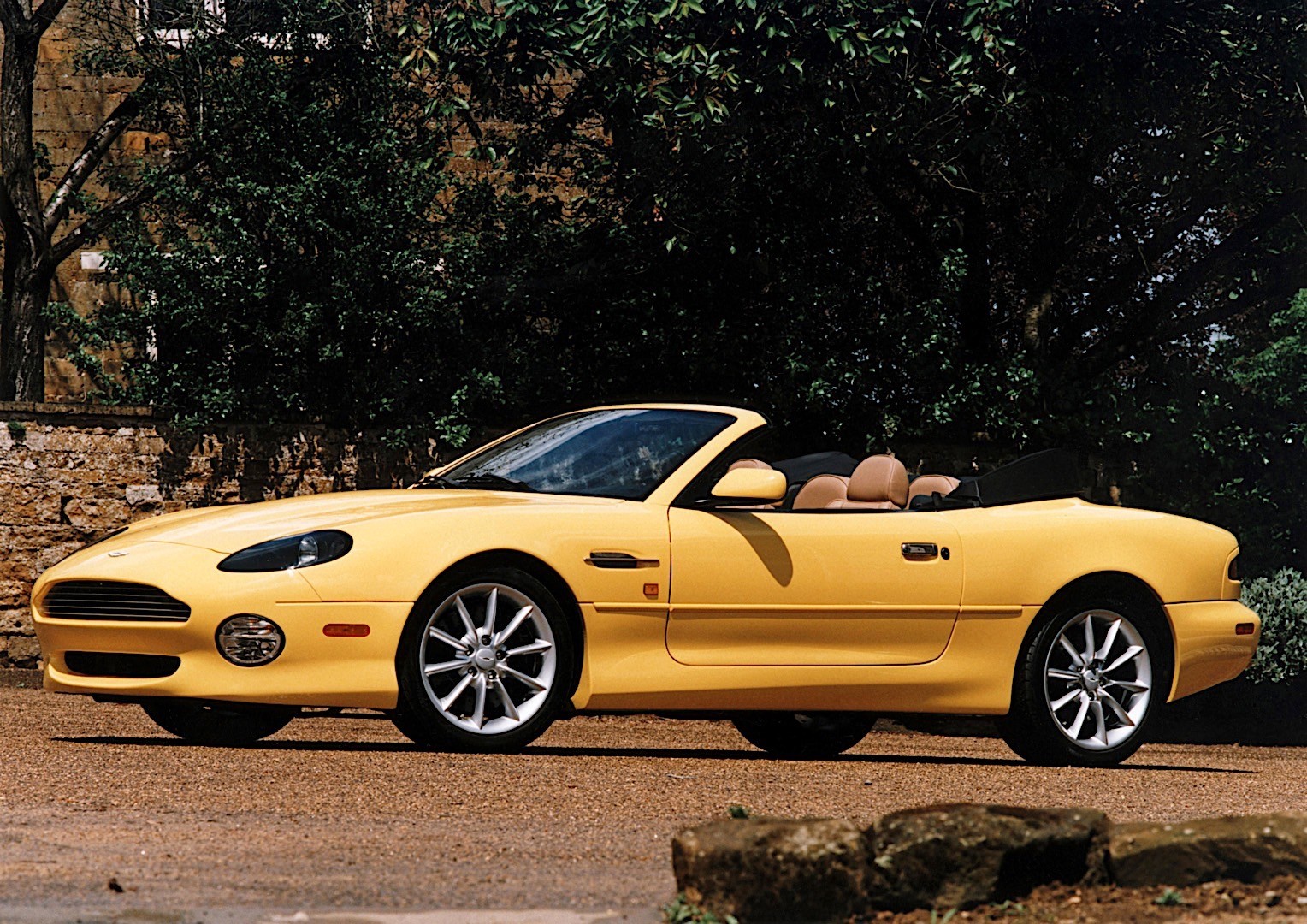 Aston Martin Db7 Volante photo 11