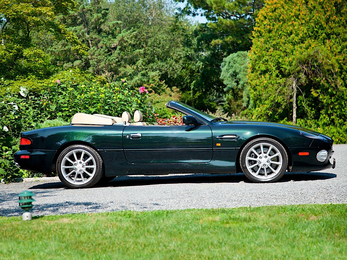 Aston Martin Db7 Volante photo 12