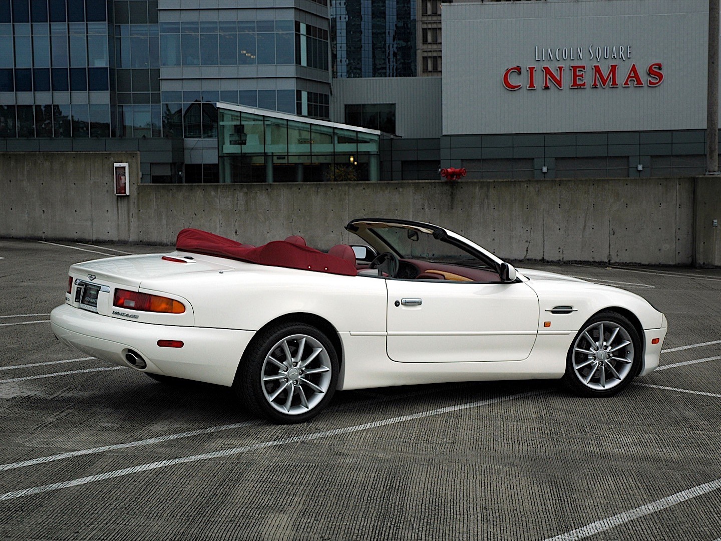 Aston Martin Db7 Volante photo 13