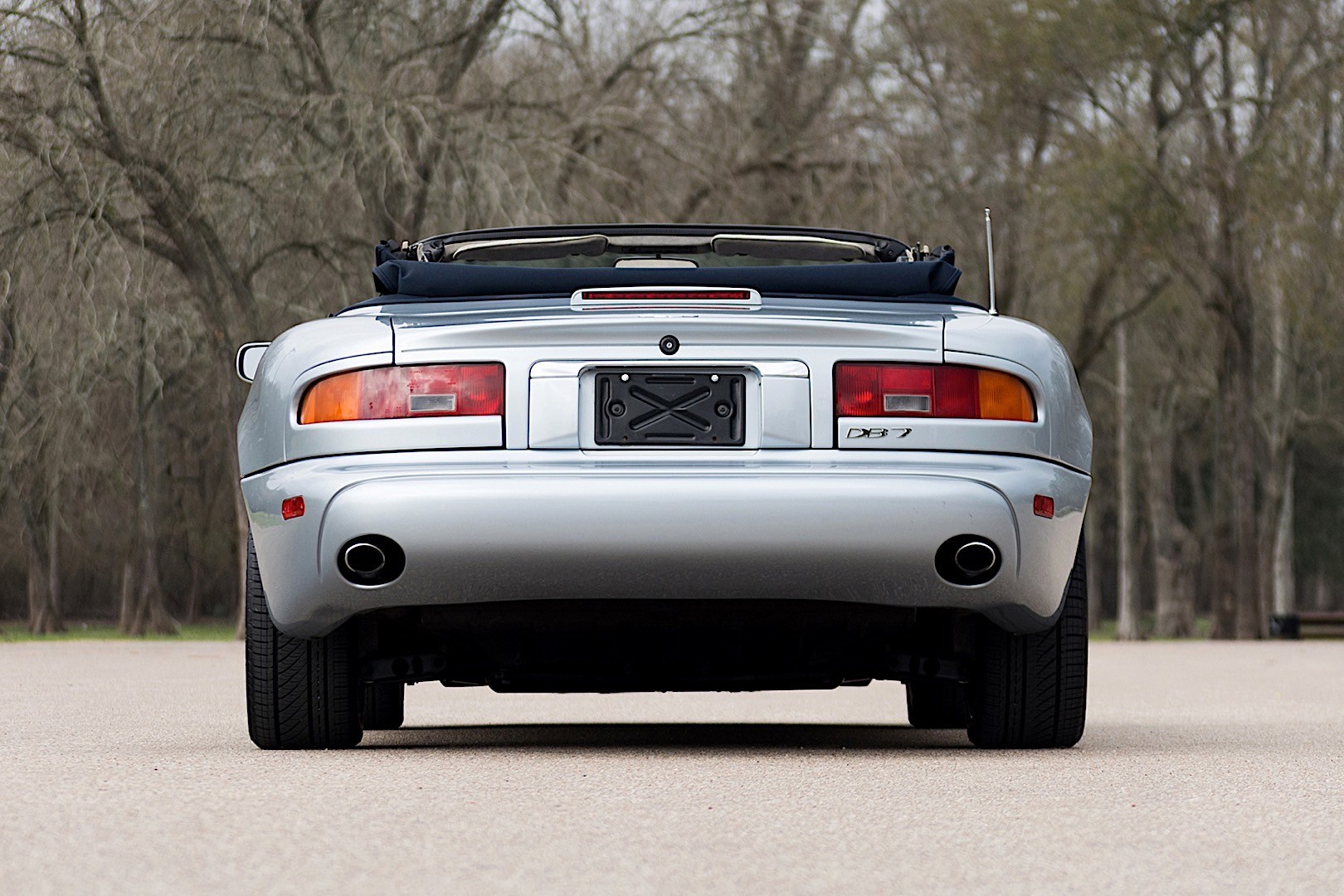 Aston Martin Db7 Volante photo 14