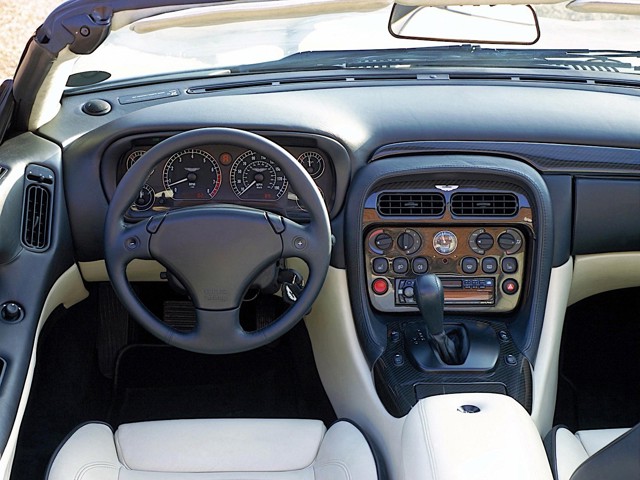 Aston Martin Db7 Volante photo 18