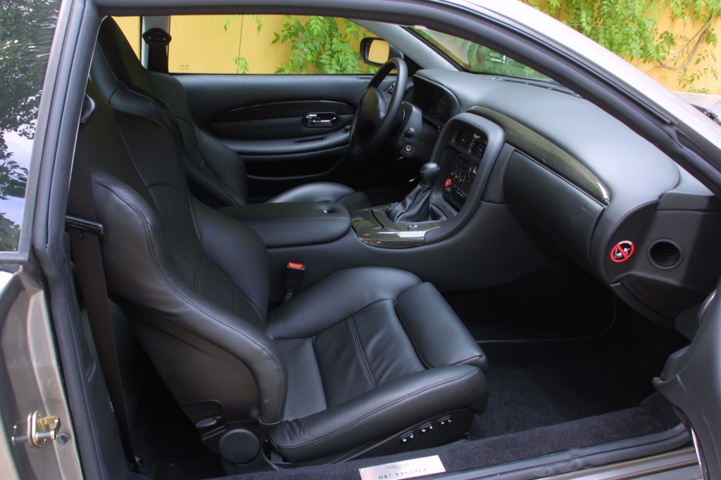 Aston Martin Db7 photo 41