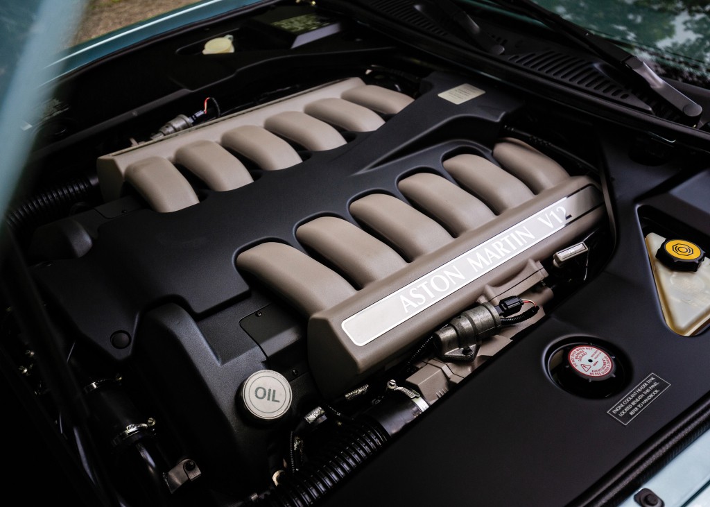 Aston Martin Db7 photo 42