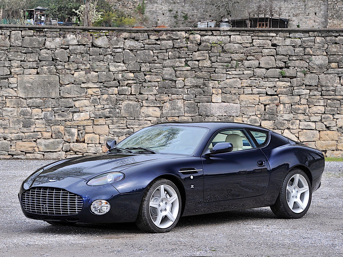 Aston Martin Db7 photo 14