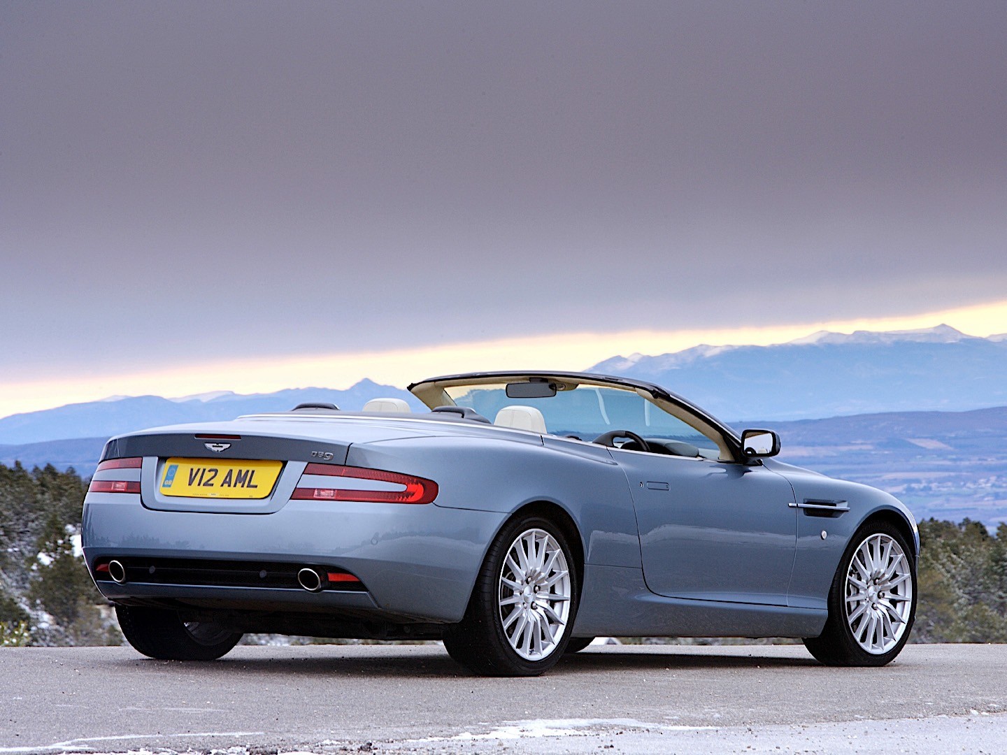 Aston Martin Db9 Volante photo 19