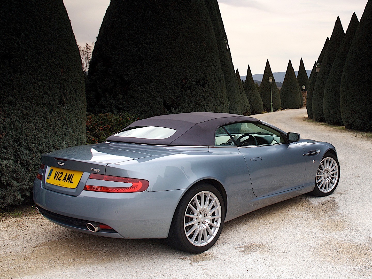 Aston Martin Db9 Volante photo 29