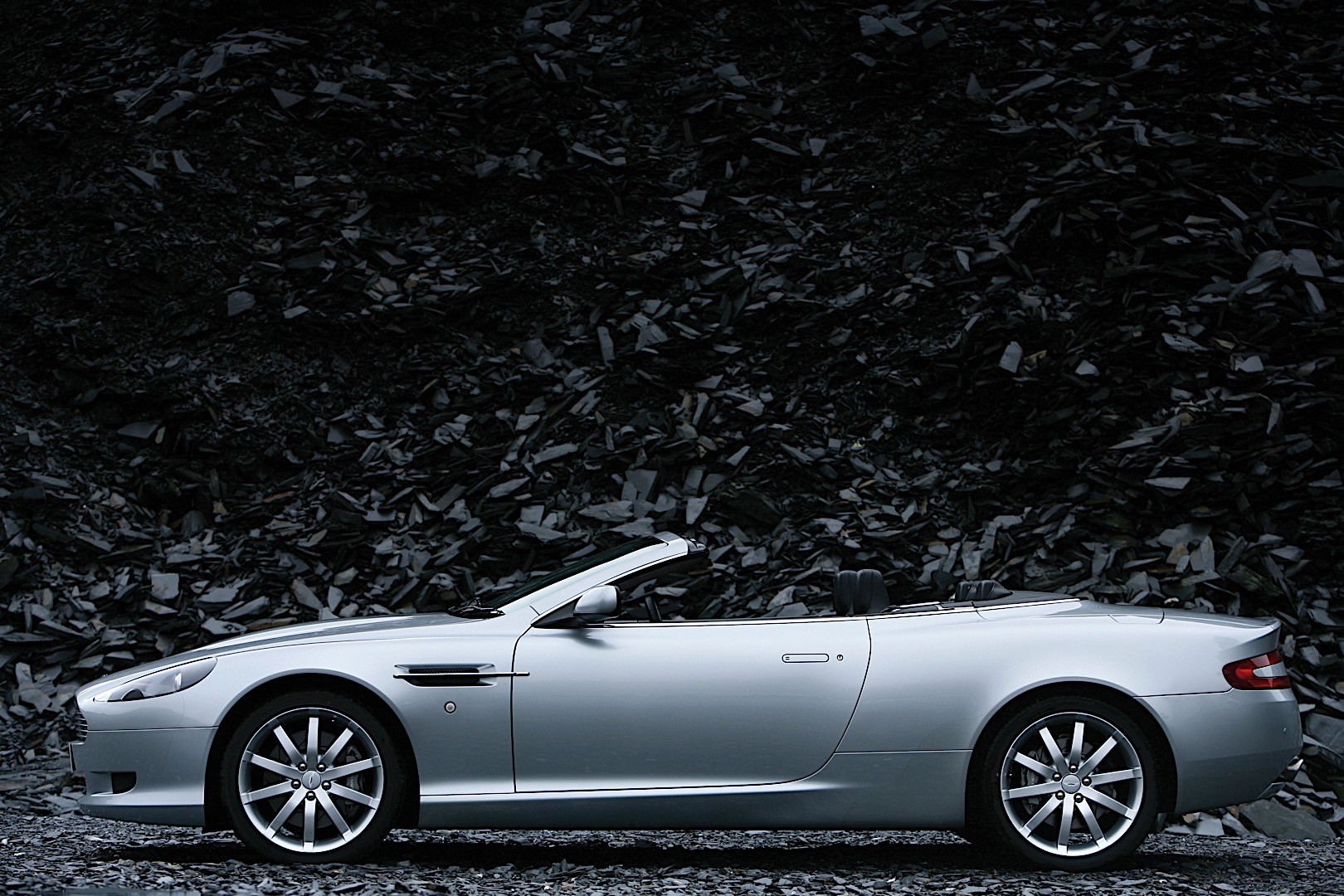 Aston Martin Db9 Volante photo 34