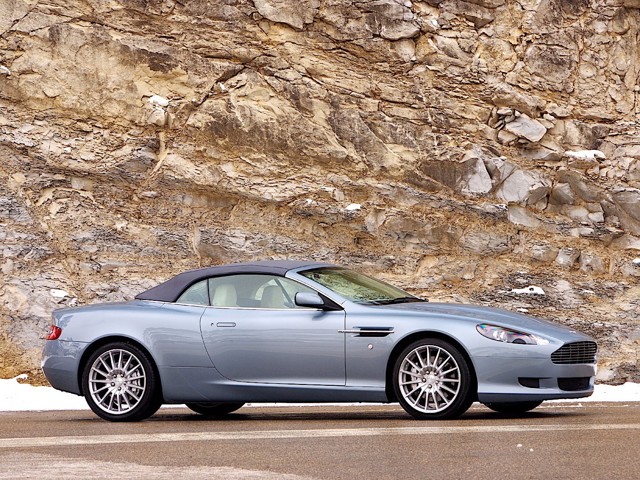 Aston Martin Db9 Volante photo 35
