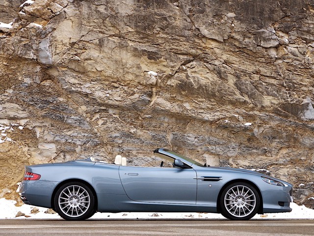 Aston Martin Db9 Volante photo 36