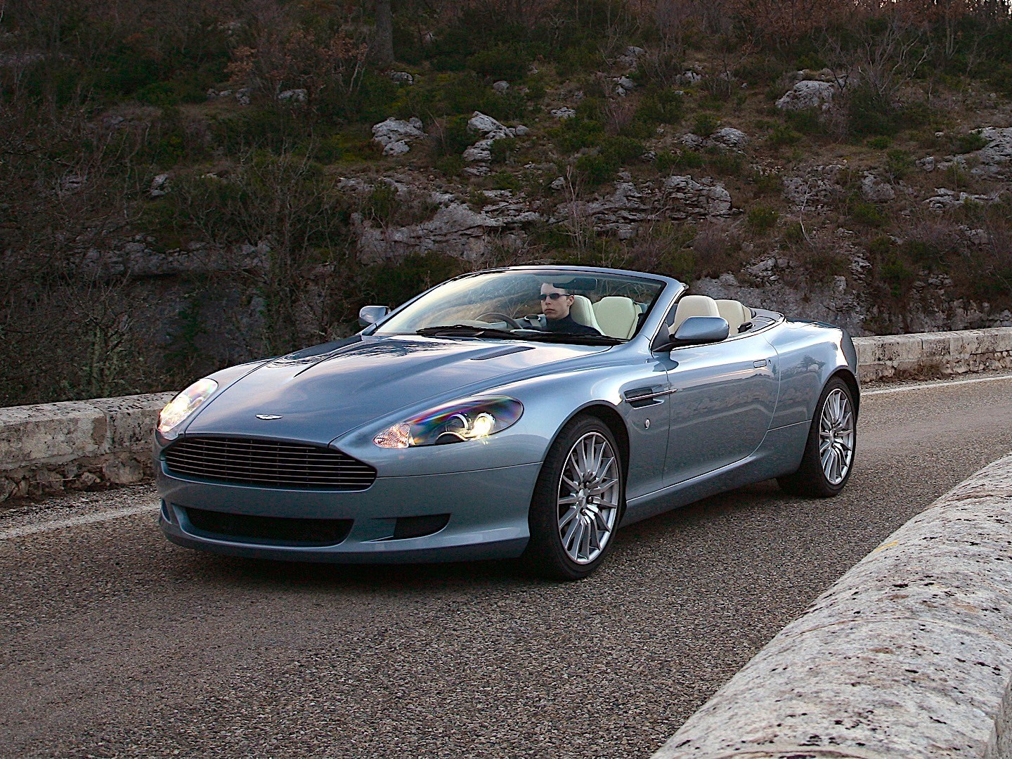Aston Martin Db9 Volante photo 38