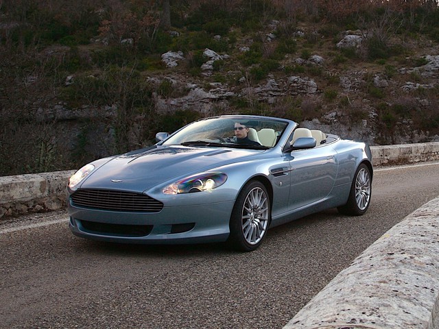 Aston Martin Db9 Volante photo 38