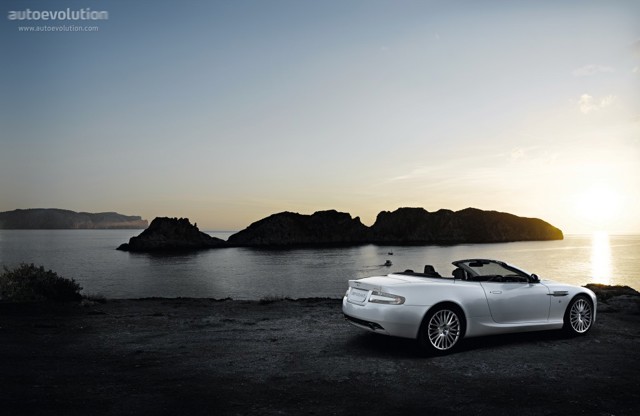 Aston Martin Db9 Volante photo 13