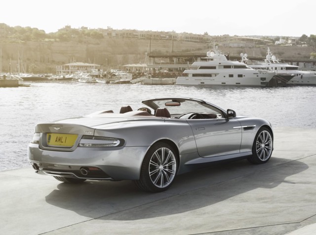 Aston Martin Db9 Volante photo 8