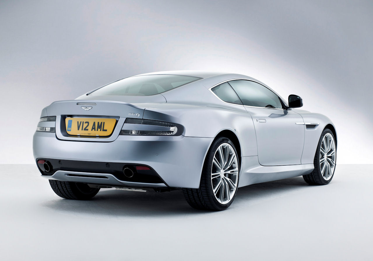 Aston Martin Db9 photo 7