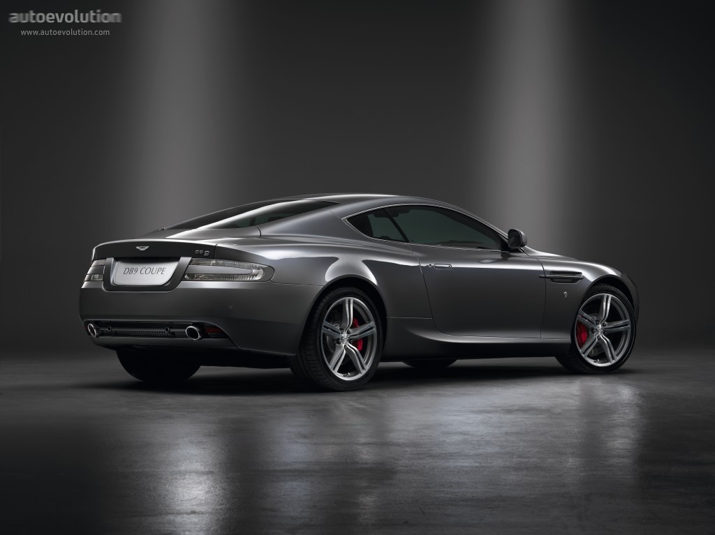 Aston Martin Db9 photo 11
