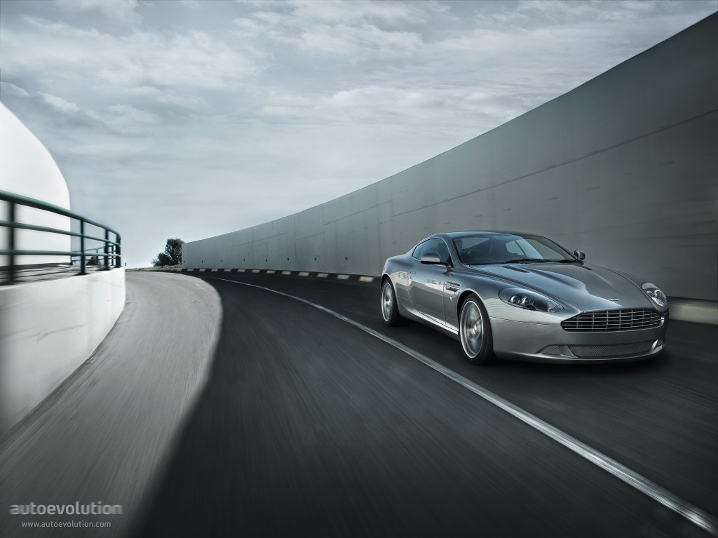 Aston Martin Db9 photo 16