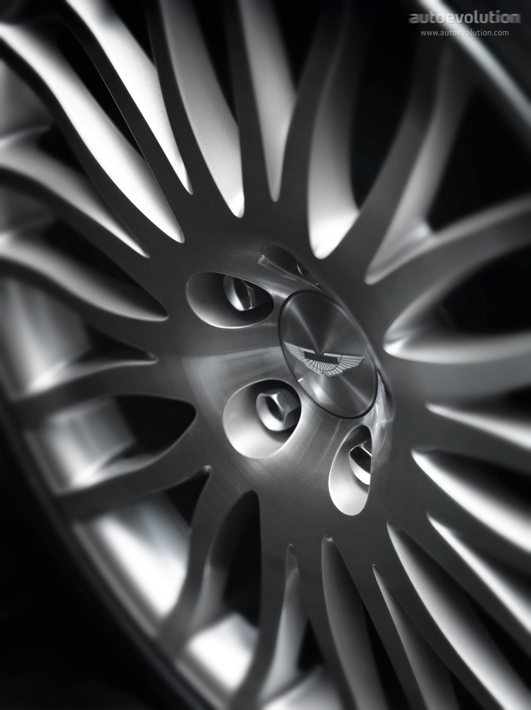 Aston Martin Db9 photo 7