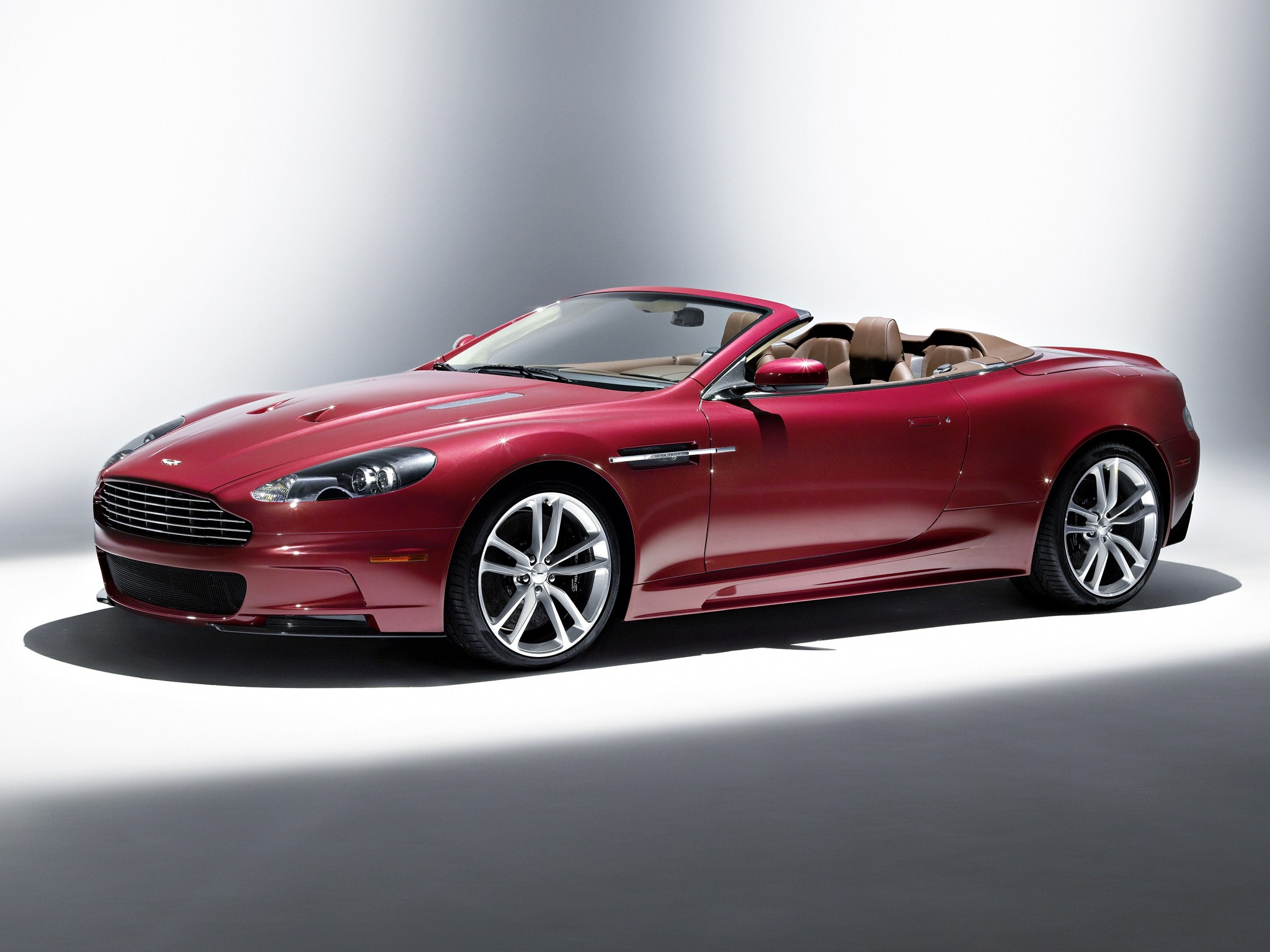 Aston Martin Dbs Volante photo 17