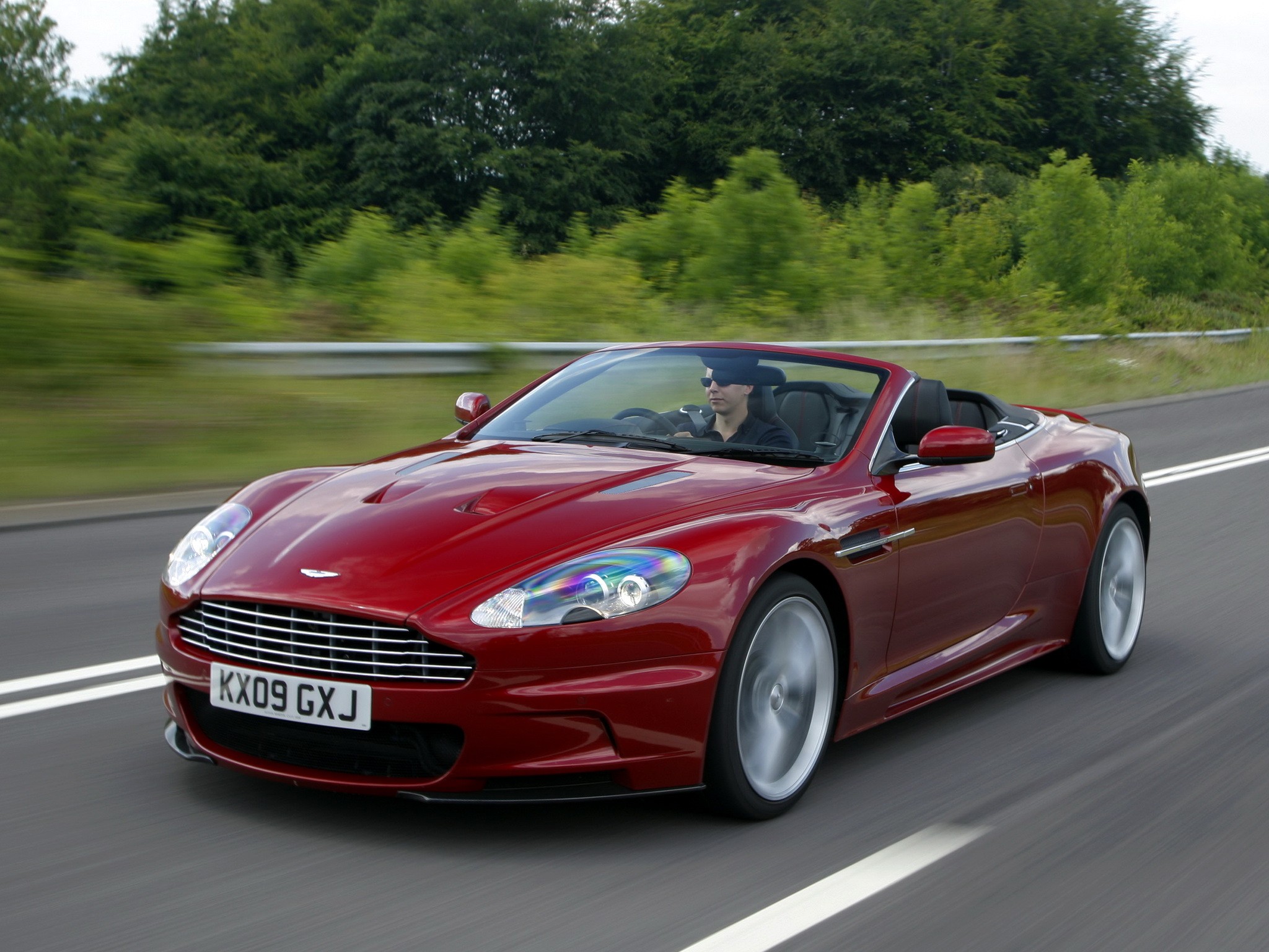 Aston Martin Dbs Volante photo 25