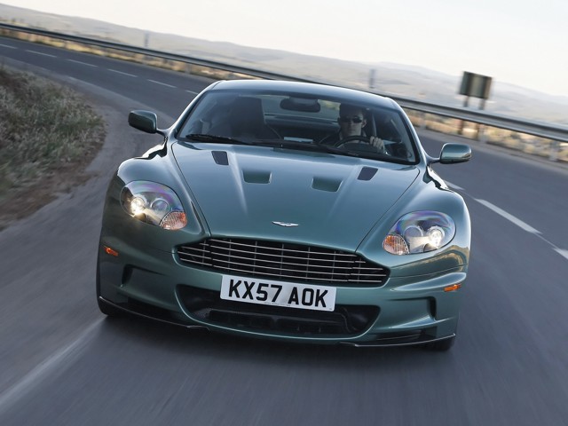 Aston Martin Dbs foto 9