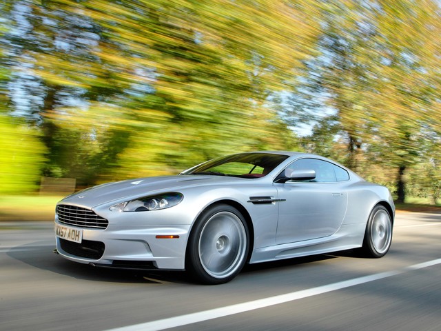 Aston Martin Dbs foto 12