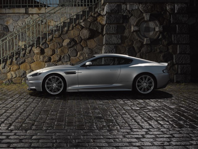 Aston Martin Dbs foto 32