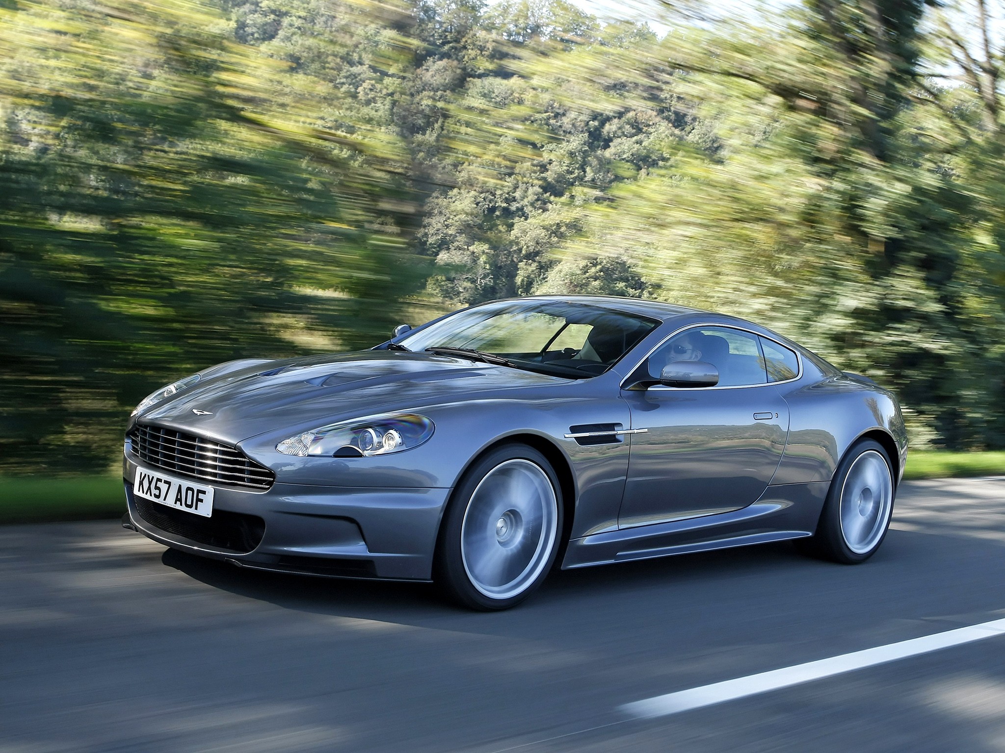 Aston Martin Dbs photo 45