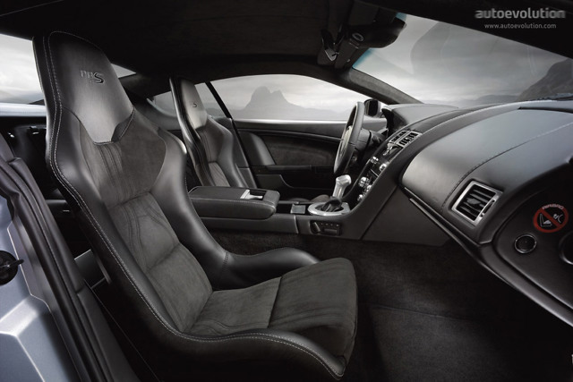 Aston Martin Dbs foto 53