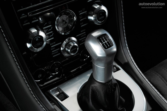 Aston Martin Dbs foto 57